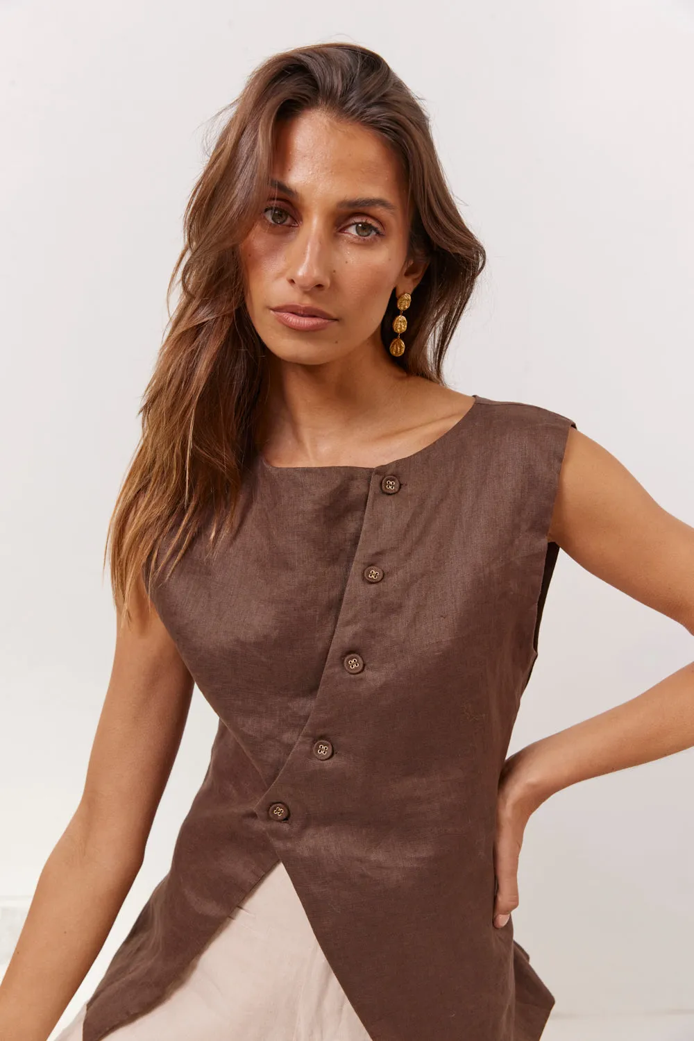 Aria Linen Vest Chocolate