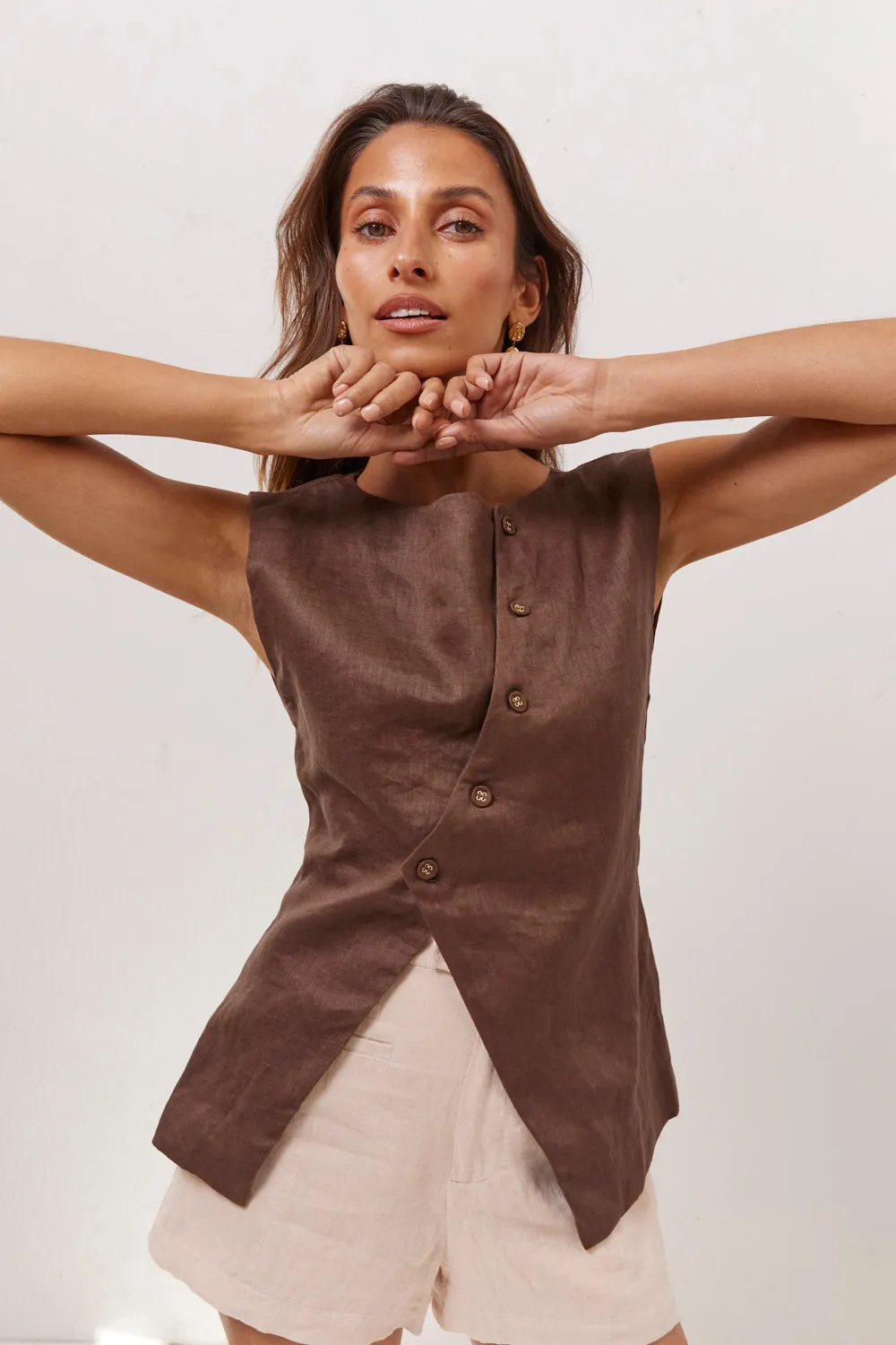 Aria Linen Vest Chocolate