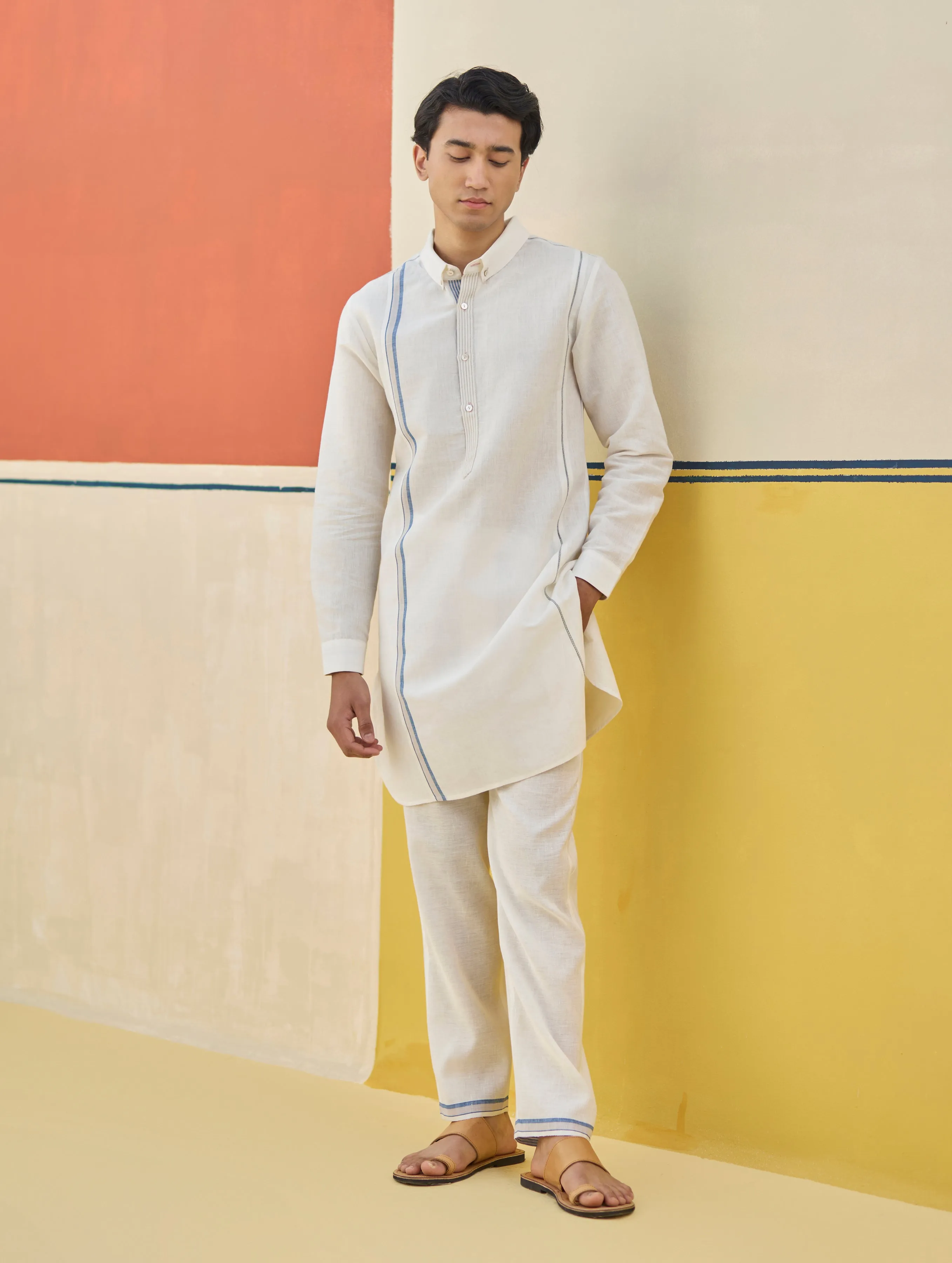 Arin Border Linen Kurta - Ivory