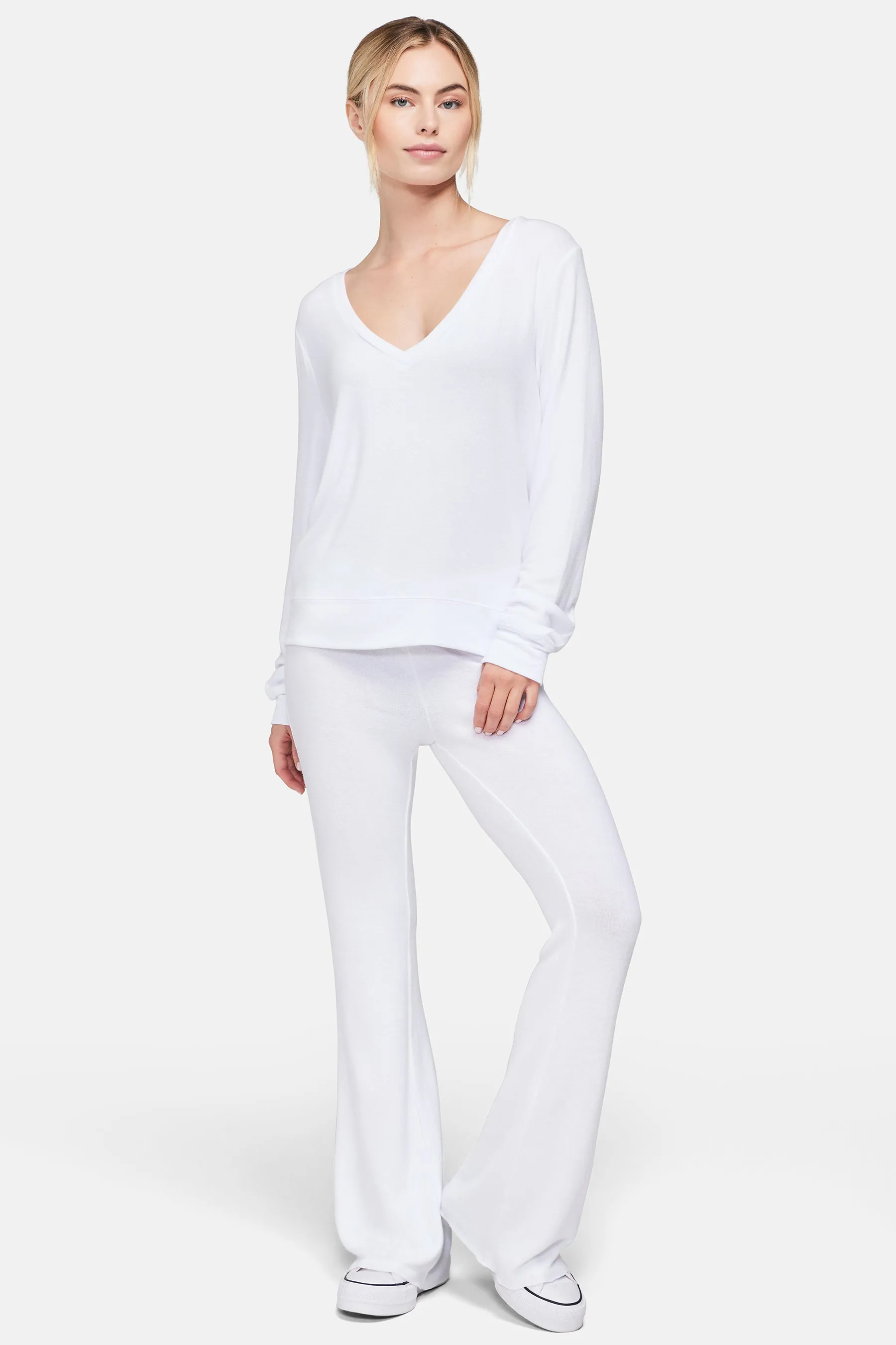 Baggy Beach Jumper Deep V | Clean White