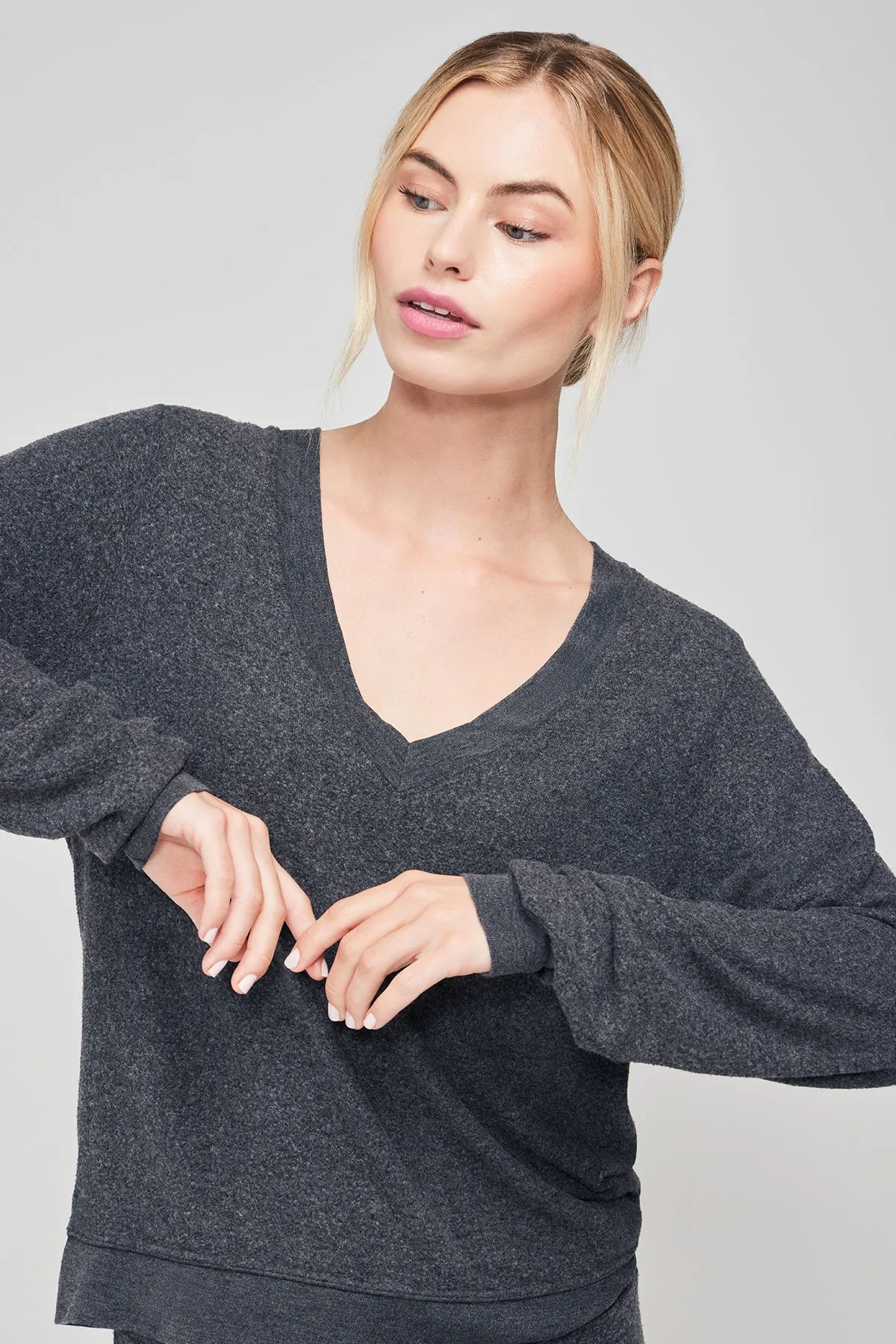 Baggy Beach Jumper Deep V