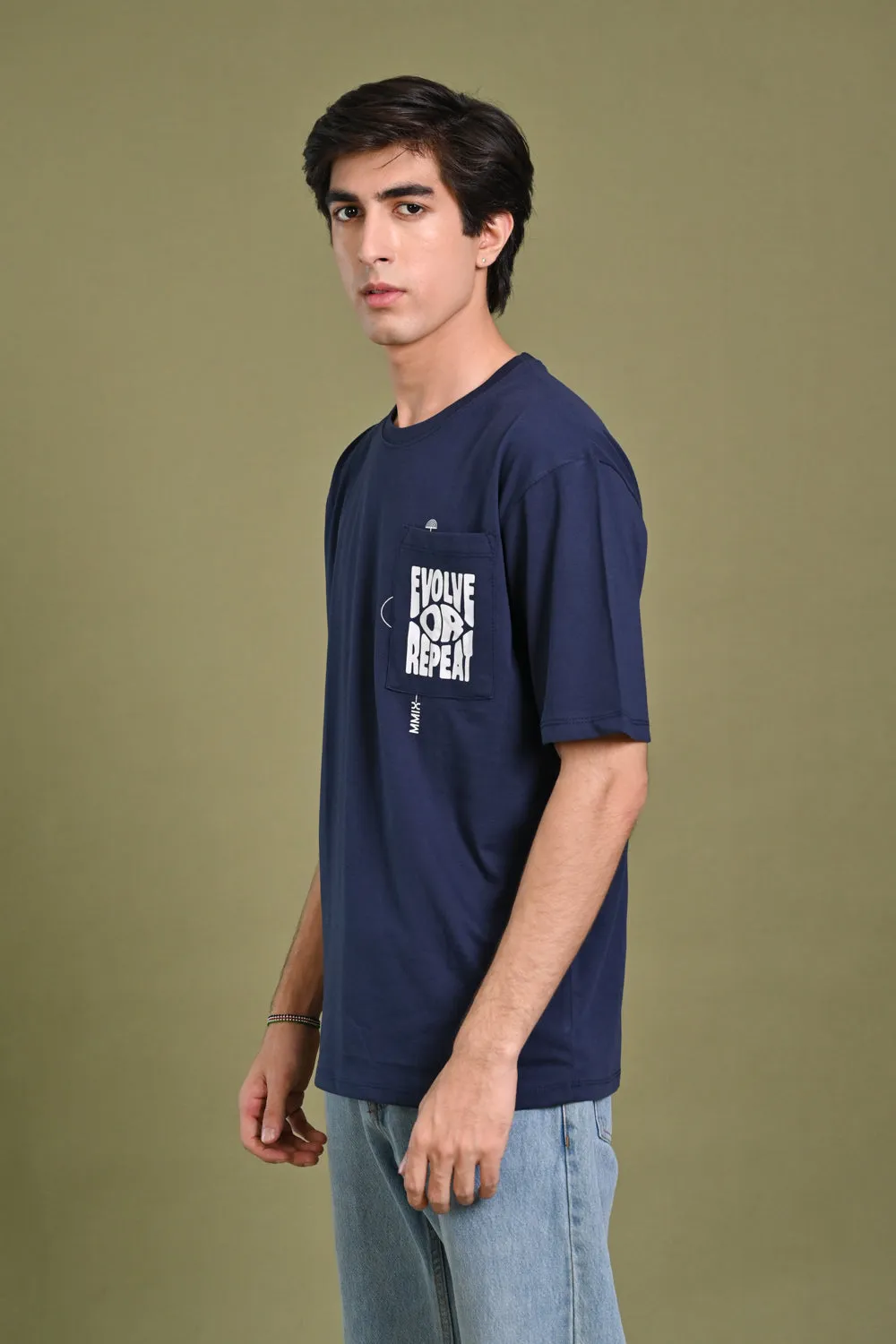 BAGGY FIT GRAPHIC TEE