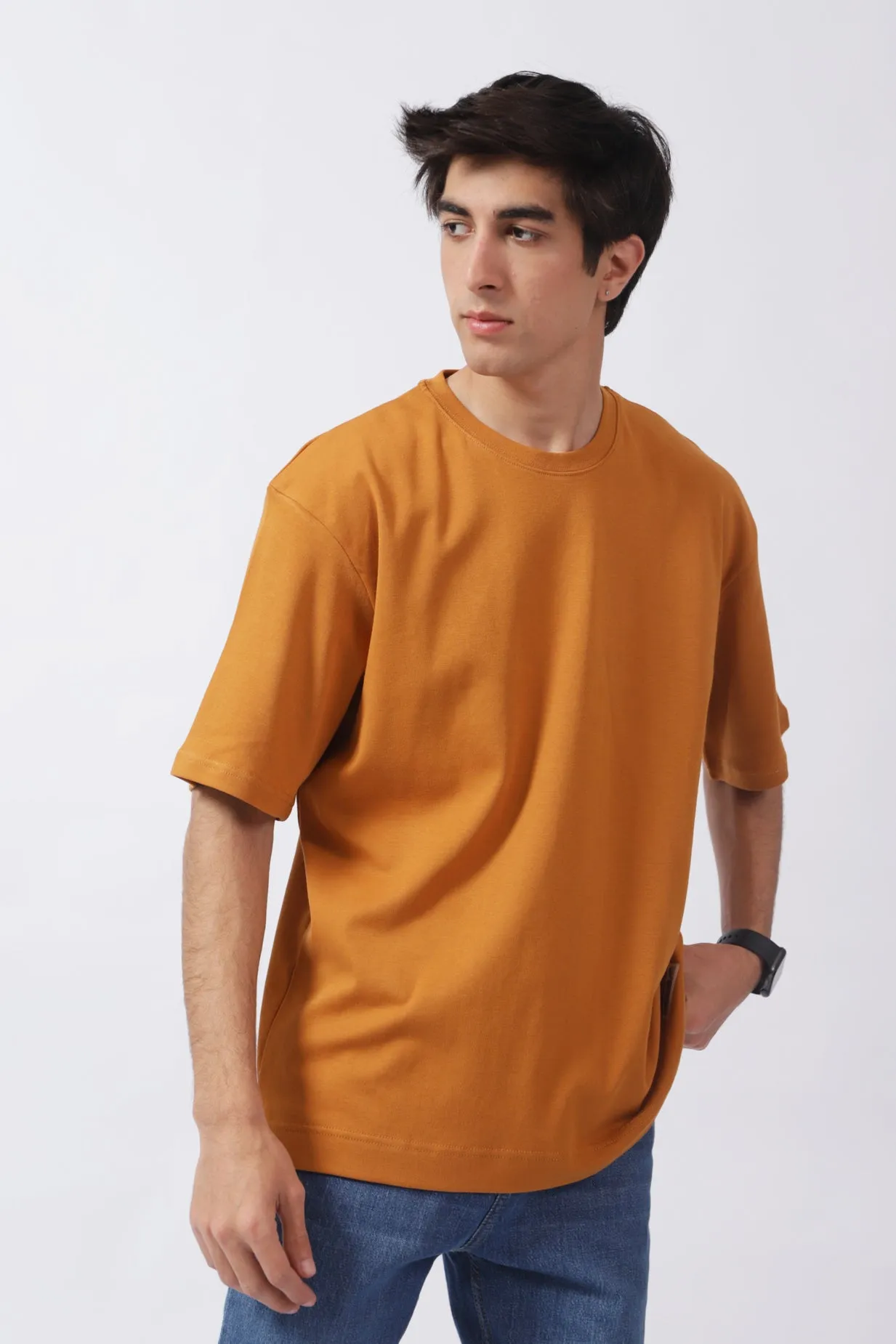 BAGGY FIT TEE