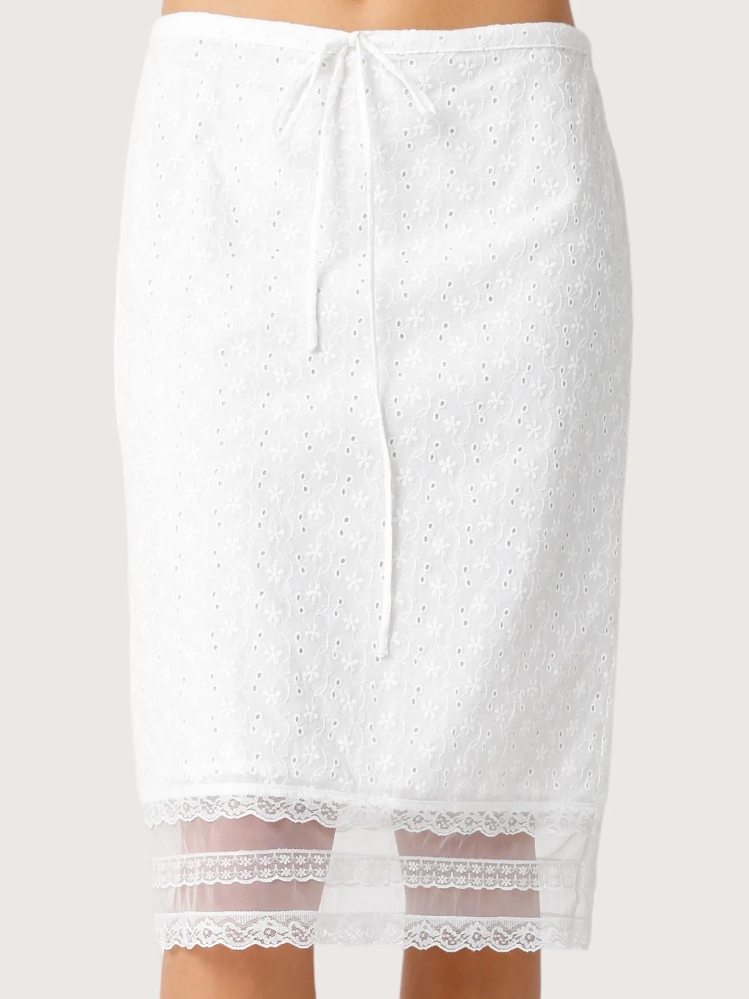 Eyelet Lace Trim Skirt