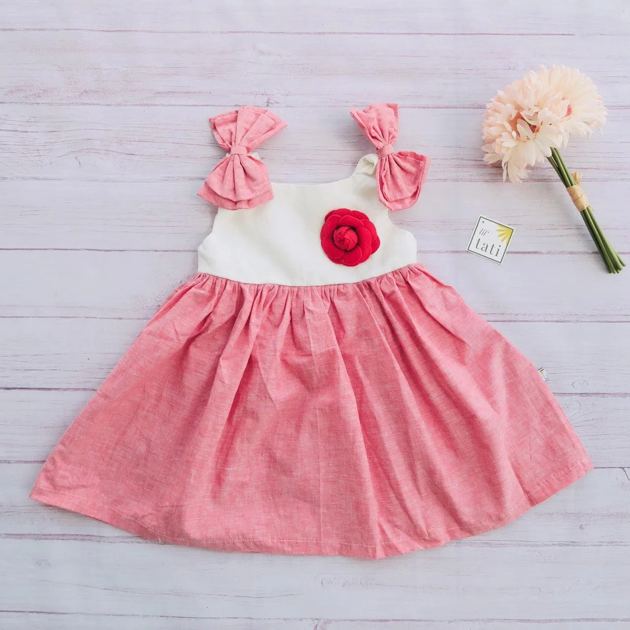 Poppy Ribbon Dress in Red Linen and White Linen